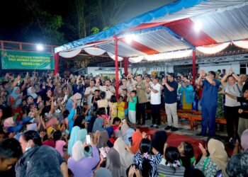 Prabowo dan Bobby Nasution Sambut Tahun Baru 2026 Bersama Pengungsi Tapanuli Selatan