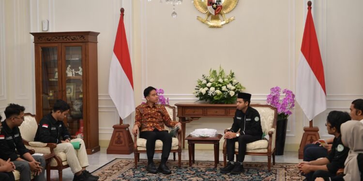 FUMAS Jakarta Audiensi dengan Wakil Presiden RI, Bahas Literasi AI, Budaya Sumatera dan Pemerataan Guru