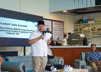 Bupati Batu Bara Serahkan Sertifikat BNSP Teknisi AC, Dorong Tenaga Kerja Lokal Lebih Kompeten