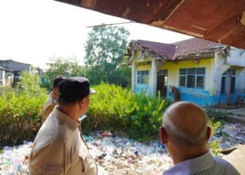 Tinjau SDN 05 dan SDN 09 Desa Bogak, Bupati Batu Bara Prioritaskan Perbaikan Sekolah Pesisir