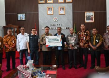 INALUM Salurkan Bantuan Rehabilitasi Gereja Terdampak Banjir di Humbang Hasundutan