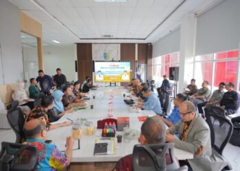 Tingkatkan Tata Kelola Keuangan Daerah, Bupati Baharuddin Pimpin Sosialisasi Pengelolaan Keuangan Daerah