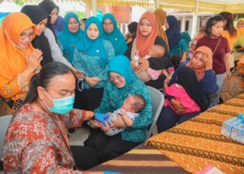 Peringati Pekan Imunisasi Dunia, Staf Ahli PKK Ny. Leli : Imunisasi adalah Hak Dasar Manusia