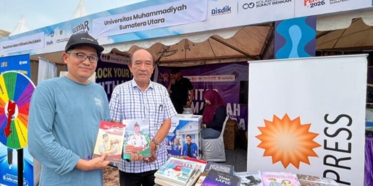 Syaiful Syafri Apresiasi UMSU Press di Gebyar Expo Hardiknas 2026, Buku Karya Penulis Sumut Diserbu Pengunjung