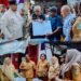 Bupati Baharuddin Tinjau Layanan Bapenda di Desa Bogak, Program Berlayar Permudah Pembayaran Pajak Daerah