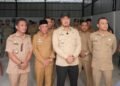 Wabup Syafrizal Tinjau Program BERLAYAR di Desa Binjai Baru, Pastikan Pelayanan Publik Hadir hingga ke Desa