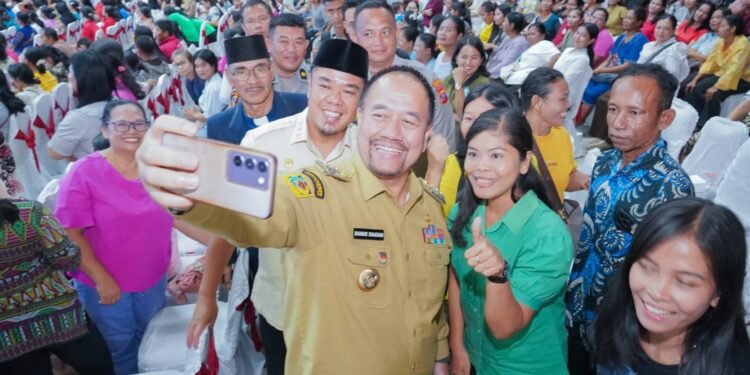 Bupati Batu Bara Serahkan Insentif untuk 540 Guru Sekolah Minggu, Ajak Perkuat Pendidikan Karakter dan Perangi Narkoba