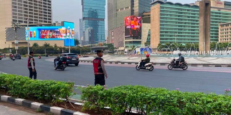 Pagi Makin Sat Set! Strong Point Baharkam Polri Bikin Arus Lalu Lintas Jakarta Lebih Tertib