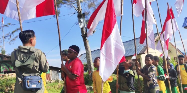 Merah Putih Berkibar di Tanah Papua, Semangat Kemerdekaan RI ke-81 Terus Menyala