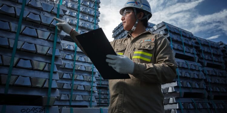 INALUM Raih Rating Investment Grade BBB-, Perkuat Hilirisasi Aluminium Nasional